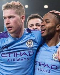  曼城德比大战三球完胜曼联  