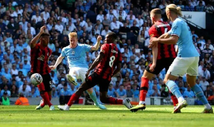  哈兰德戴帽曼城五球横扫伯恩茅斯  